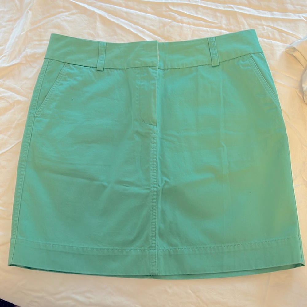 Vineyard Vines mint green mini 8
